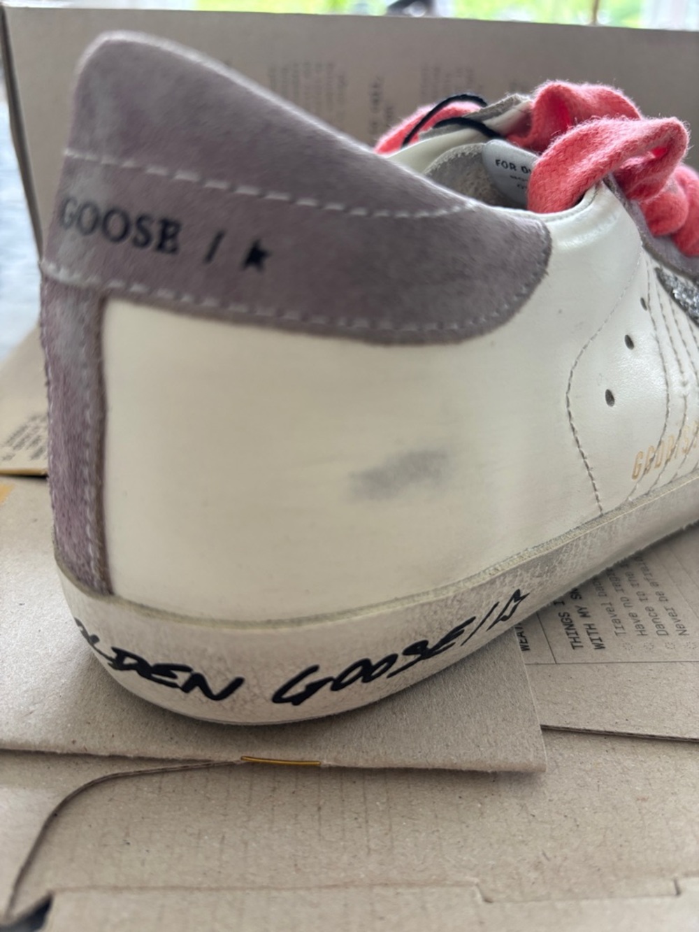 Golden Goose Super-Star Sneakers EU 39 / US 8.5–9 NWT Box Dust Bag Passport - Picture 2 of 3